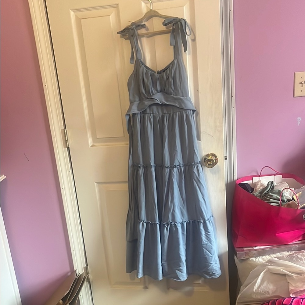 Elegant Blue Sleeveless Dress